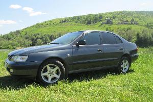 Продам Toyota Carina Е 1995г. в.  Город Усть-Катав
